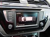 Volkswagen Touran (2015) 1.6TDI, AC, výhřev sed - náhled 12