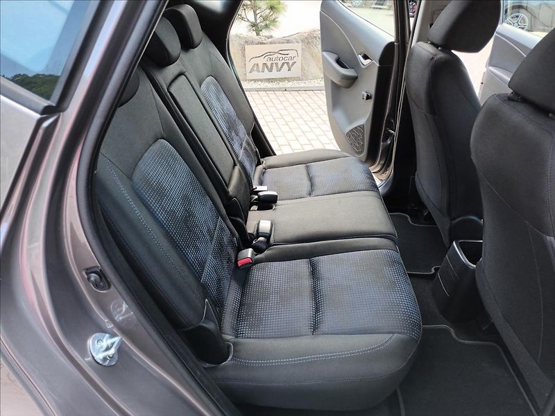 Hyundai ix20 1,4 CVVT,66KW,KLIMA,KOLA, - fotka 22 z 45