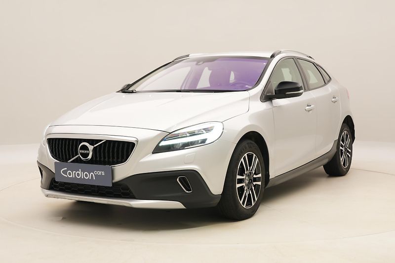 Volvo V40 CC D3 MOMENTUM AUT  - fotografie inzerátu