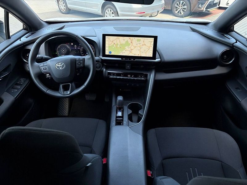 Toyota C-HR 1.8 Style - fotka 16 z 20