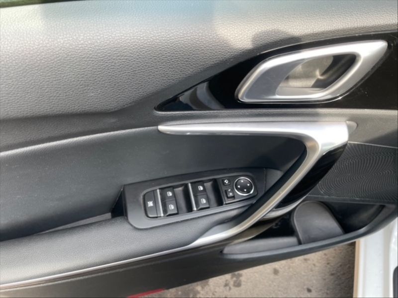 Kia Ceed 1,5 T-GDI 118 Top AT - fotka 11 z 11
