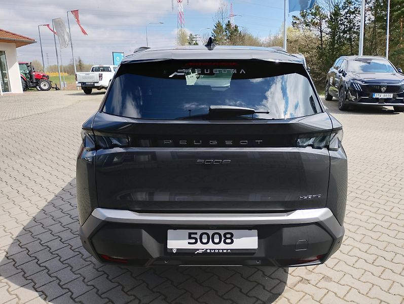 Peugeot 5008 (2025) GT Hybrid 145 e-DCS6 - fotka 6 z 28