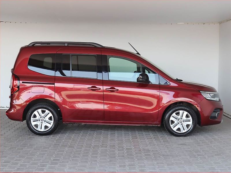 Renault Kangoo (2024) Techno 1.5 dCi, 5Míst, SR - fotka 6 z 20