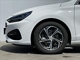 Hyundai i30 1,5 T-GDI DCT Family Smart NAV - náhled 18