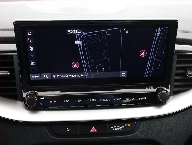 Kia Ceed (2022) Top 1.5 T-GDI - fotka 16 z 21