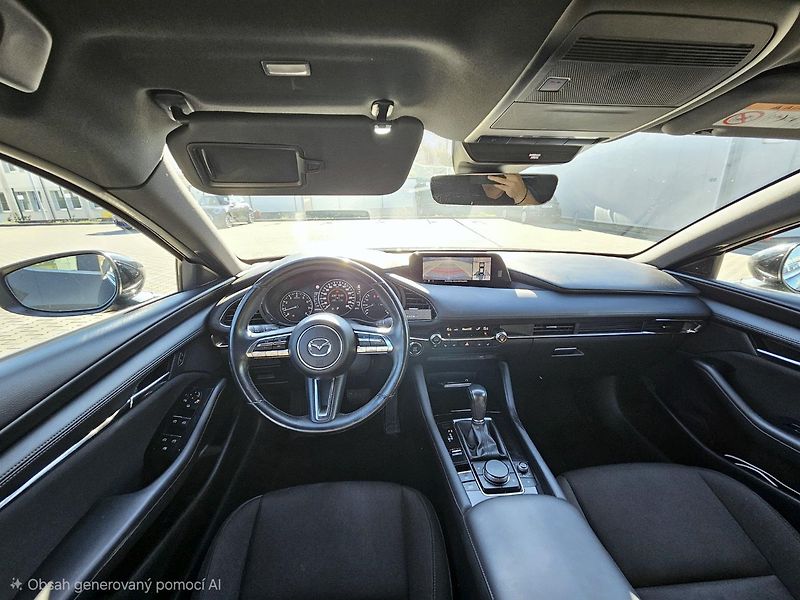 Mazda 3 (2019) 2.0 Skyactiv-G, 90 kW, automat - fotka 7 z 9