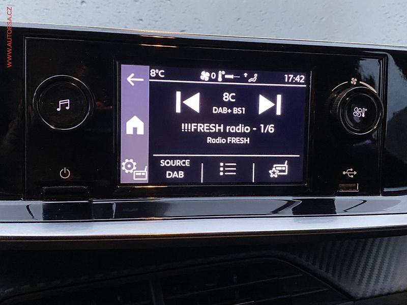 Peugeot 208 (2020) 1.2i, Active - fotka 16 z 17