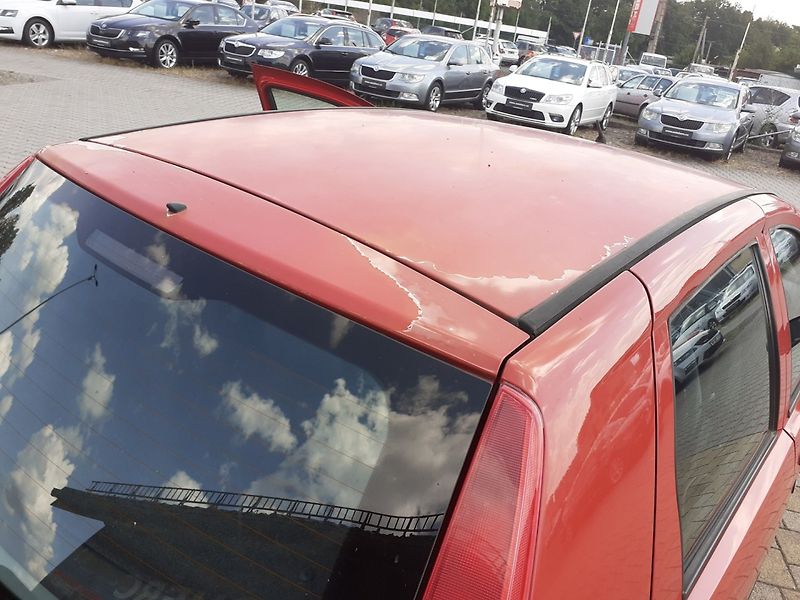 Fiat Punto (2005) 1.2 ČR - fotka 15 z 21