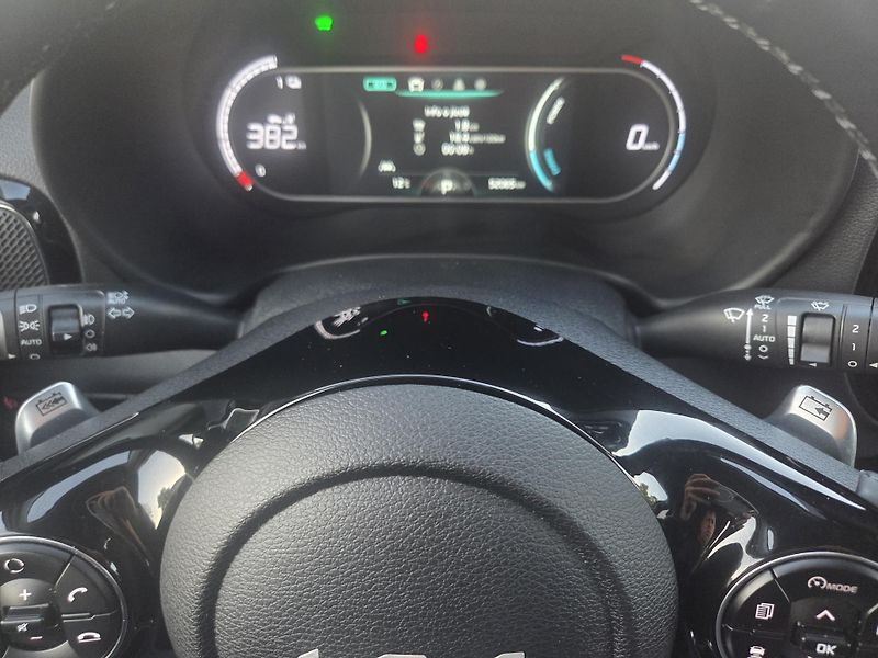 Kia e-Soul (2022) 64 kWh SoH 97,3%,Vision,DPH - fotka 30 z 41