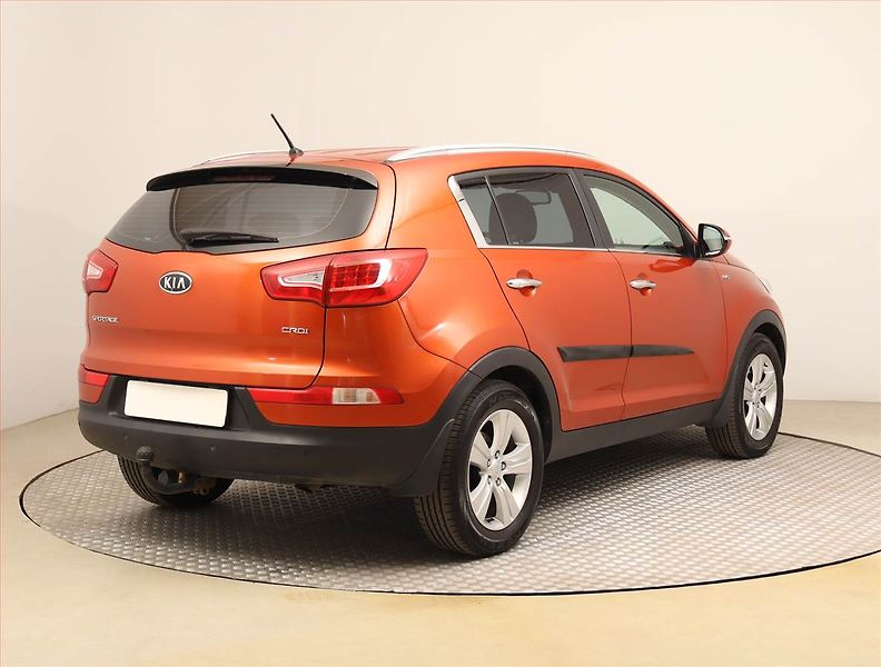 Kia Sportage (2012) 2.0 CRDi, 4X4, Xenony - fotka 5 z 18