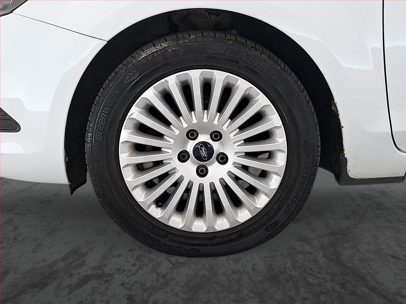 Ford Focus (2009) 1.6 16V, po STK, dobrý stav - fotka 14 z 18