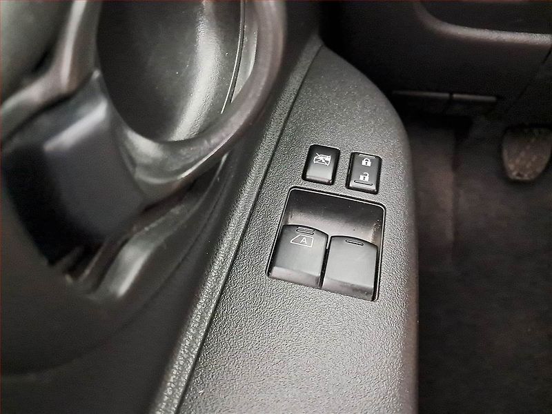 Nissan Micra (2011) 1.2 12V, po STK, zamluveno - fotka 14 z 15