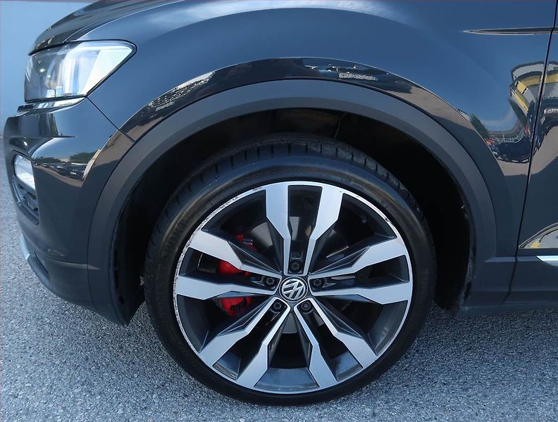 Volkswagen T-Roc (2018) 2.0 TDI 4Motion, 4X4, Automat - fotka 15 z 18