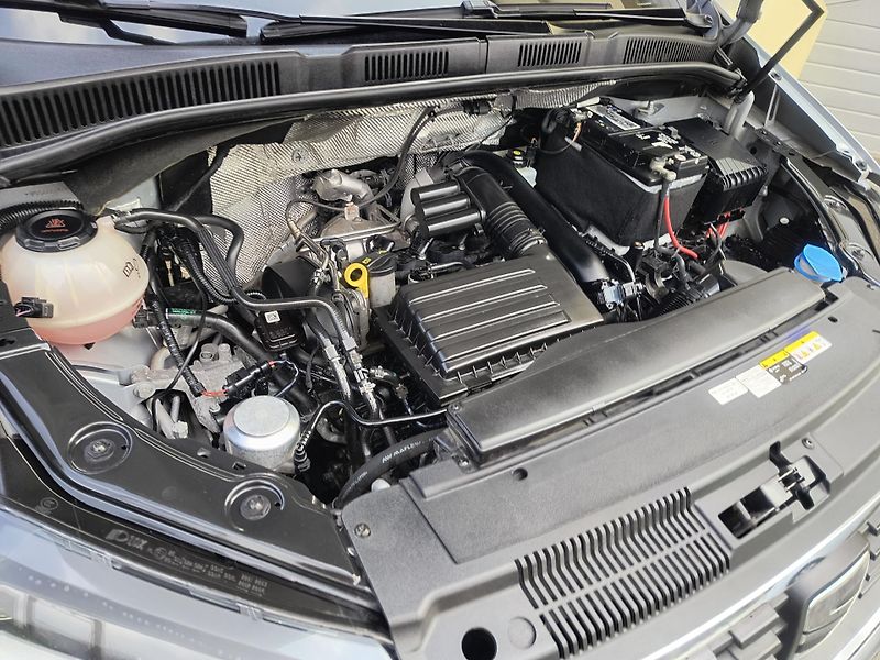Seat Alhambra (2021) 1.4 TSI DSG 110KW/ NAVI/KAMERA - fotka 52 z 58