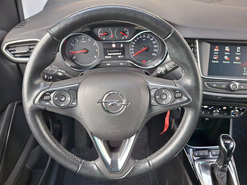 Opel Crossland X (2023) Elegance Automat 1,2Turbo 96kW - fotka 15 z 34