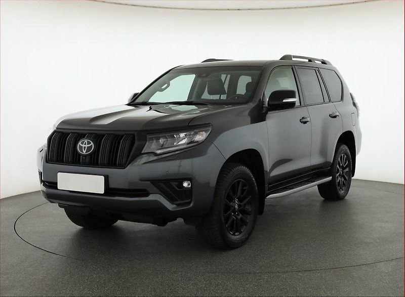 Toyota Land Cruiser (2023) 2.8 D-4D - fotka 2 z 20