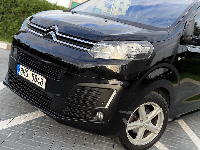 Citroën SpaceTourer (2016) 2.0 BlueHDi 130 kW/8 míst - fotka 7 z 19