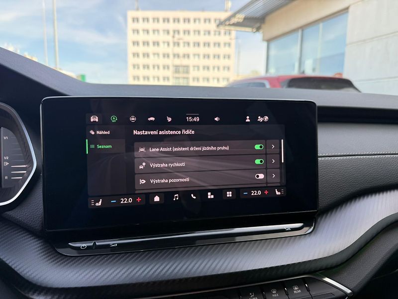 Škoda Octavia Sportline 2.0 TDI 110kw DSG Co - fotka 14 z 26
