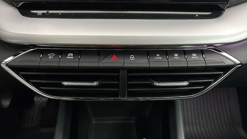 Škoda Octavia 1.5 TSI Style Combi - fotka 13 z 28
