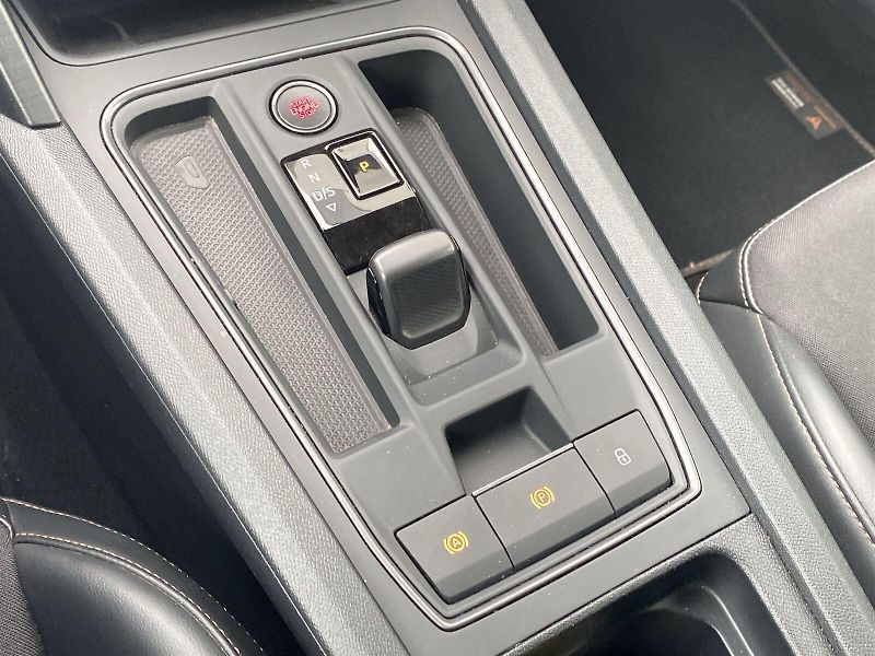 Cupra Formentor (2024) 1.5 TSI DSG - fotka 15 z 40