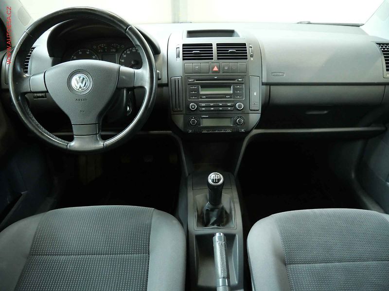 Volkswagen Polo (2009) 1.2i, Comfort, AC - fotka 8 z 16