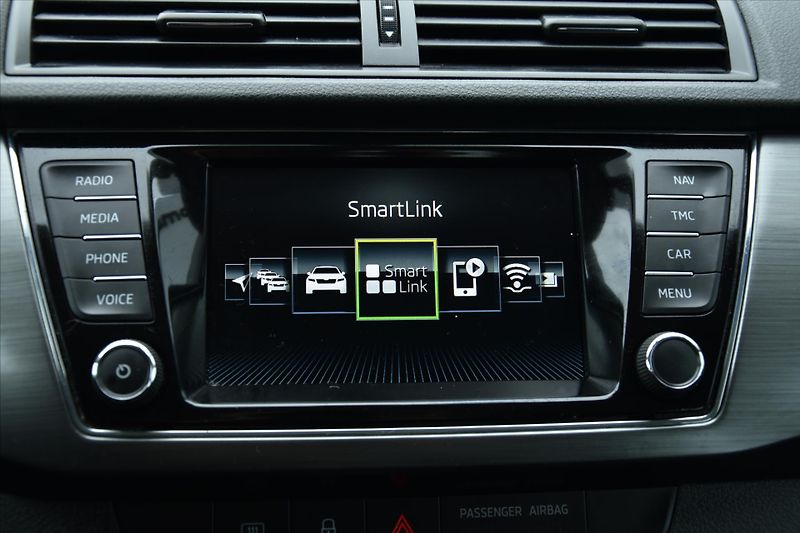 Škoda Fabia 1.4 TDI 66kW DSG AMBITION ČR - fotka 17 z 23