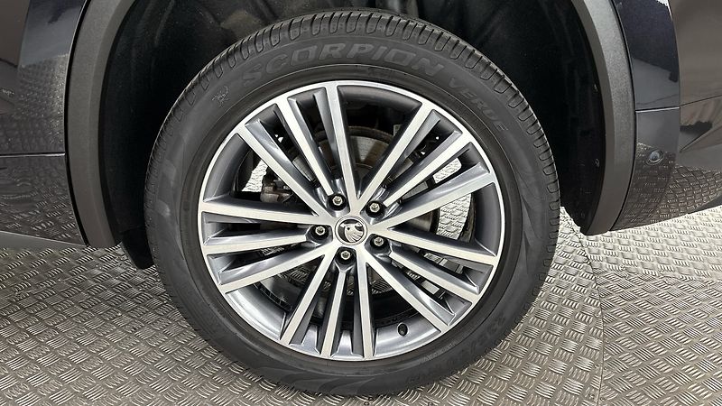 Škoda Kodiaq 2.0 TDI DSG 4x4 L&K - fotka 19 z 33