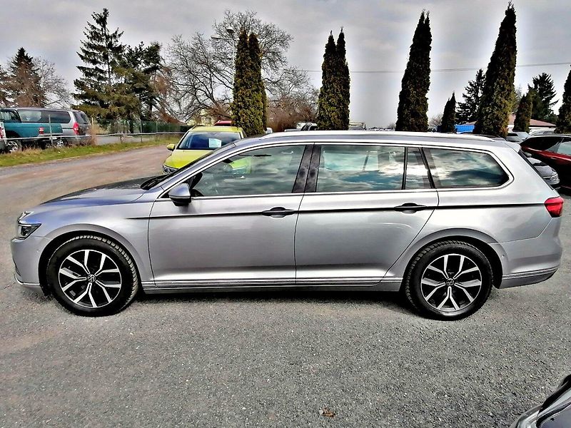 Volkswagen Passat (2021) 2.0 TDi DSG Elegance,Kůže,IQ - fotka 8 z 38