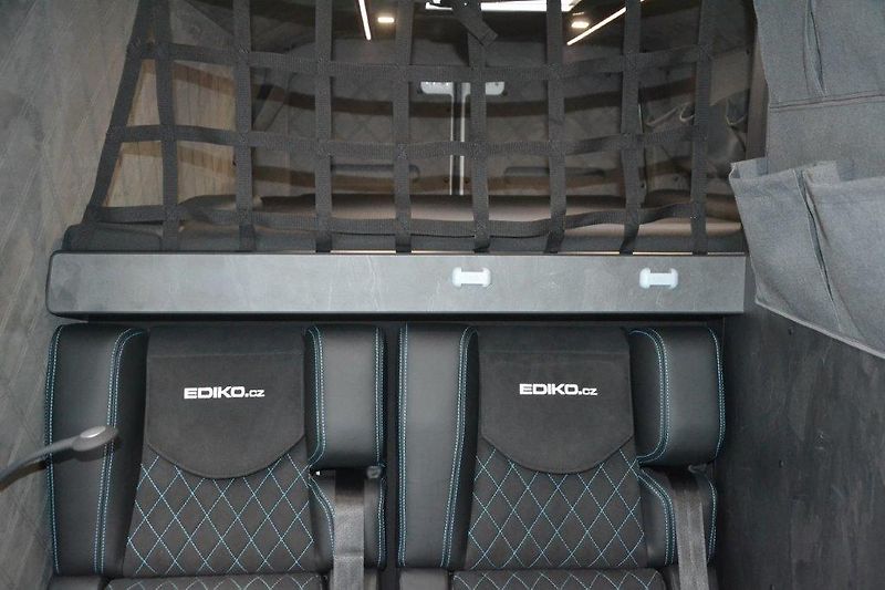 Mercedes-Benz Sprinter 319 Camper Family - fotka 16 z 50