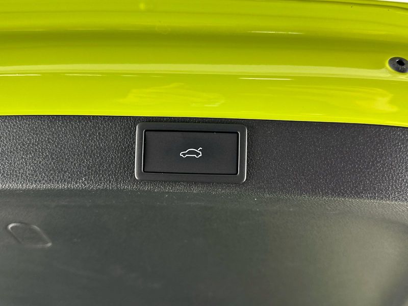 Škoda Octavia (2025) Combi DSG 2.0TSI 195kW RS - fotka 32 z 35