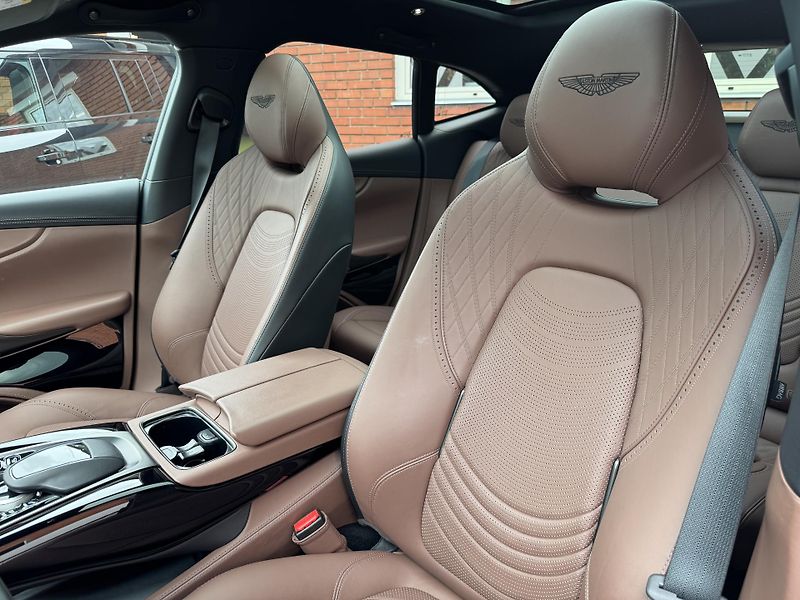 Aston Martin DBX V8-BLACK-R23-ZÁRUKA-12TKM - fotka 13 z 46