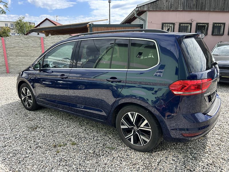 Volkswagen Touran (2021) 2.0 TDi 110KW DSG  - fotka 10 z 31