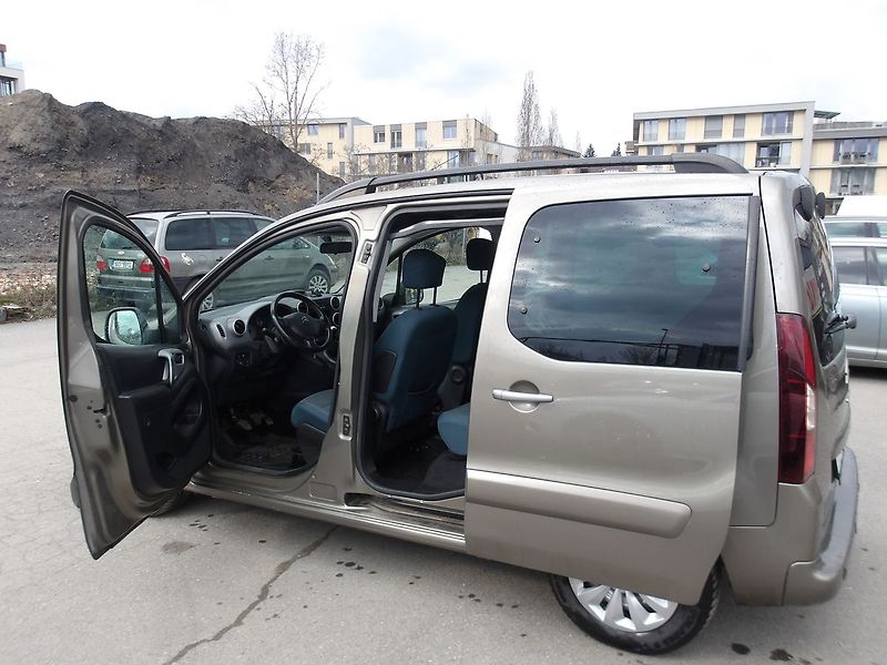 Peugeot Partner Tepee 1,6HDi ČR 1.MAJ.! -21%DPH !!! - fotka 13 z 33