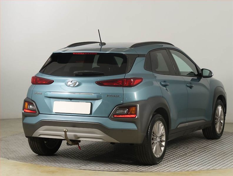Hyundai Kona (2018) Style 1.0 T-GDI, Kůže - fotka 5 z 20
