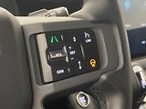 Land Rover Defender 110 D300 X-DYNAMIC SE AWD CZ - náhled 20