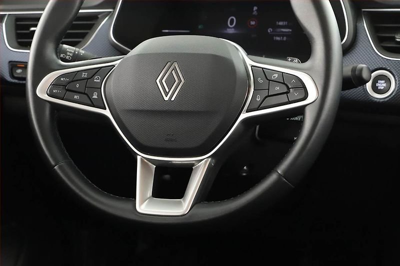 Renault Arkana (2025) 1.3 TCe - fotka 8 z 17