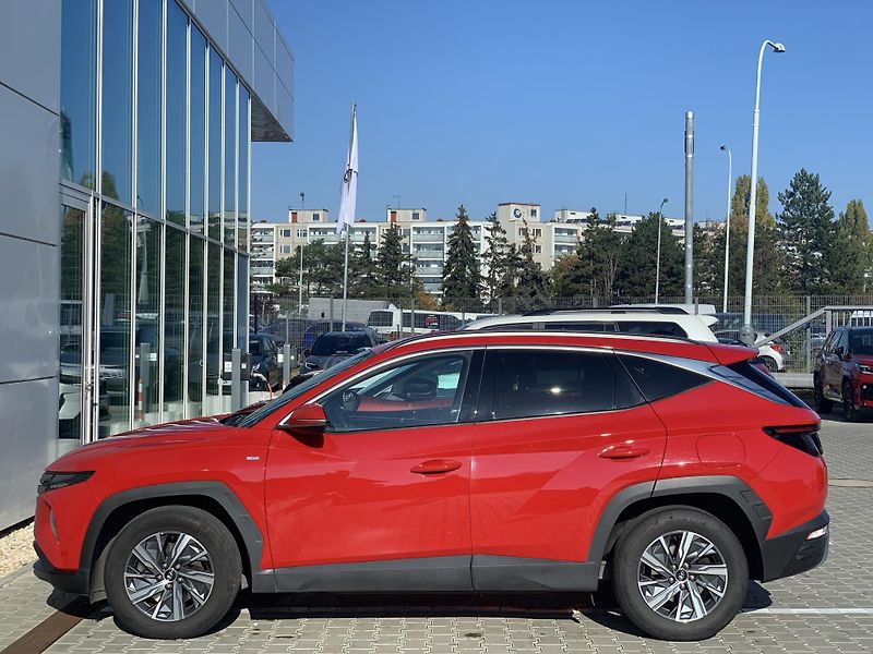 Hyundai Tucson SMART 1.6 T-GDI 110kW DCT - fotka 14 z 32
