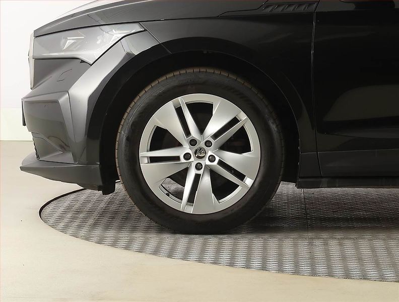 Škoda Enyaq (2022) iV 80 (82 kWh), SoH 96% - fotka 15 z 27