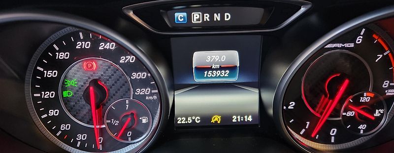 Mercedes-Benz Třídy A (2015) 45*AMG*4M*NIGHT*KŘIDLO*440PS - fotka 16 z 50