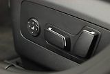 BMW Řada 5 (2025) 520d xDrive, M Sport, Navigace - náhled 12