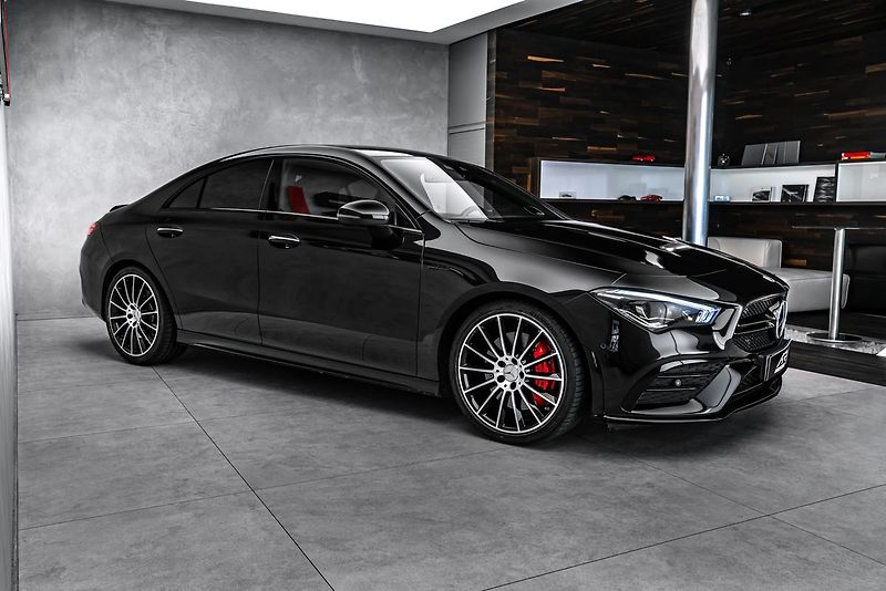 Mercedes-Benz CLA 4M Night Burmester - fotka 4 z 23