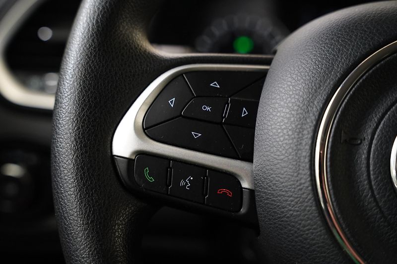 Jeep Renegade - fotka 15 z 22