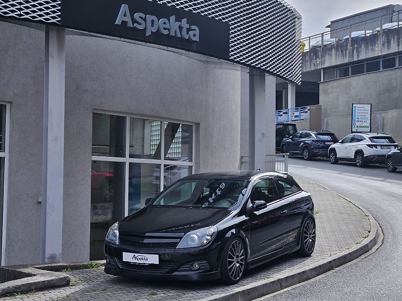 Opel Astra 1,8 ECOTEC 103kW, 2.majitel - fotografie inzerátu