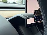 Tesla Model Y Long Range AWD Tažné / záruka - náhled 32
