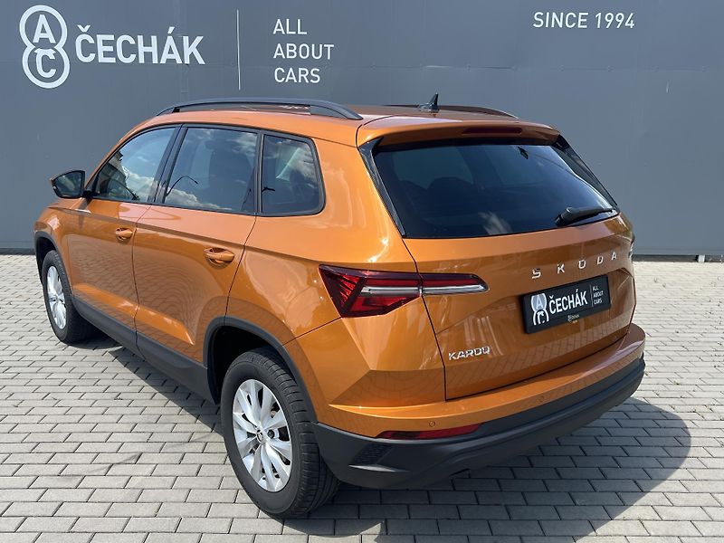 Škoda Karoq (2024) 1. majitel, Koupeno nové v ČR - fotka 7 z 29