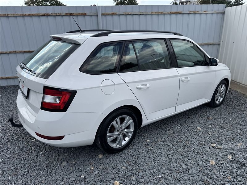 Škoda Fabia 1,0 TSI DPH tažné 1maj původČR - fotka 13 z 50