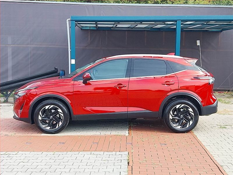 Nissan Qashqai (2025) N-Connecta 1.3 DIG-T MHEV - fotka 3 z 18