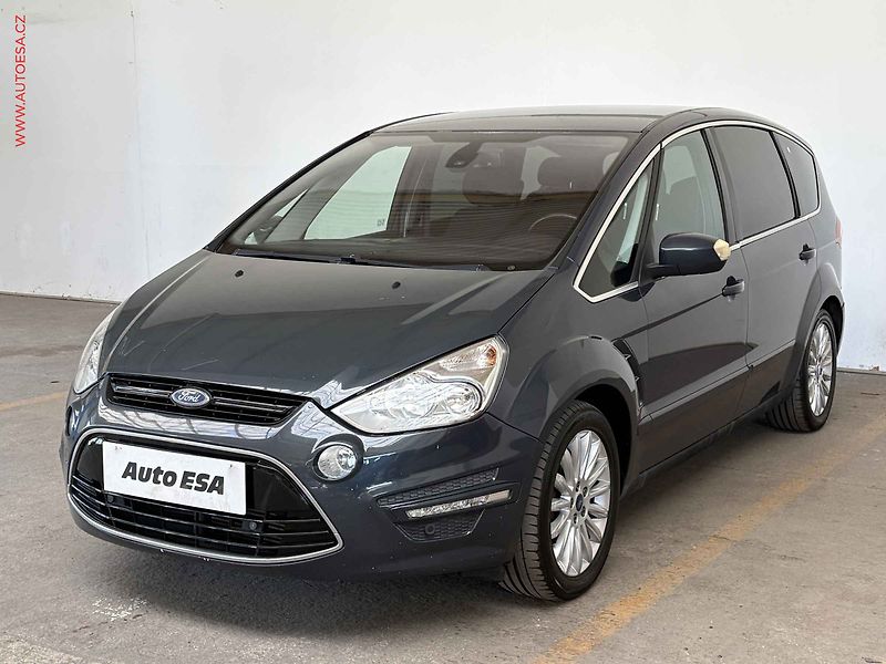 Ford S-MAX (2011) 2.0 TDCi, +kola - fotka 3 z 14