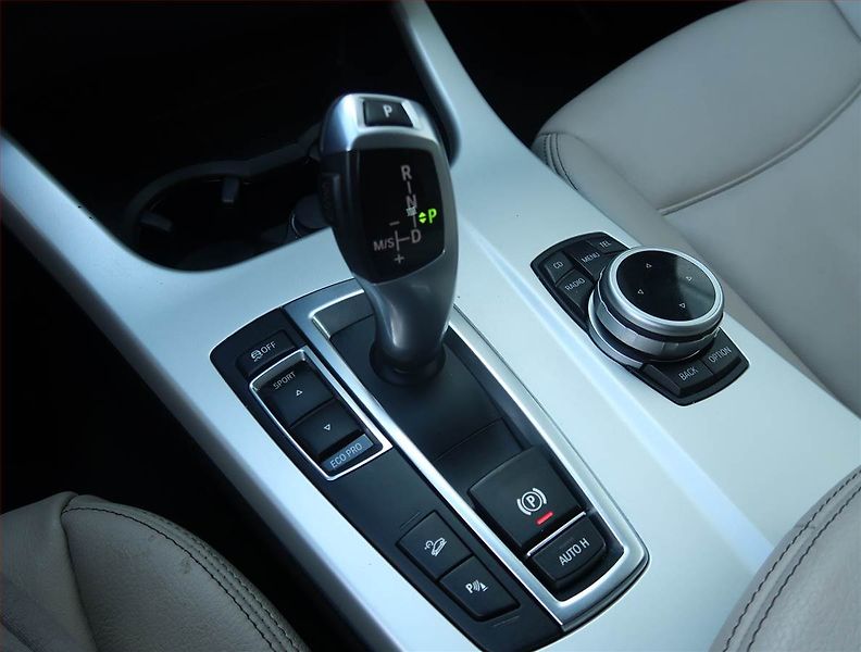 BMW X3 (2012) xDrive35d, 4X4, Automat, ČR - fotka 13 z 27