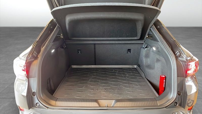 Volkswagen ID.4 Pro Performance 360 Taž IQ.Lig - fotka 14 z 16
